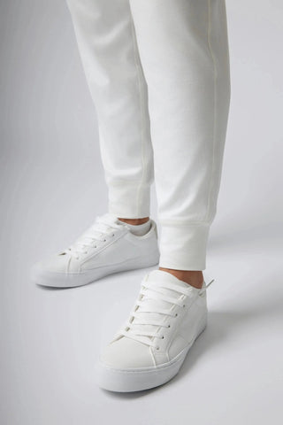 Side view of the Logan Jogger by Yebo Clothing, highlighting its stylish design as sustainable athleisure made from recycled polyester, ideal for both training and leisure activities.